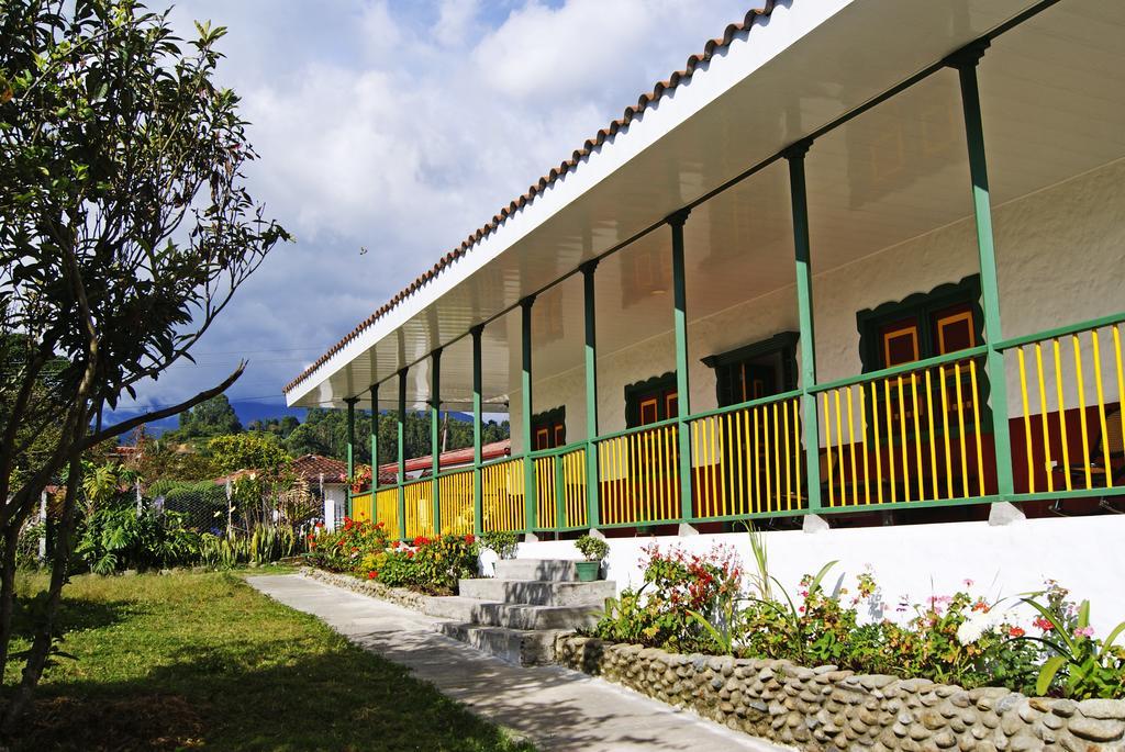 Hostal Casa De Los Taitas Саленто Екстер'єр фото